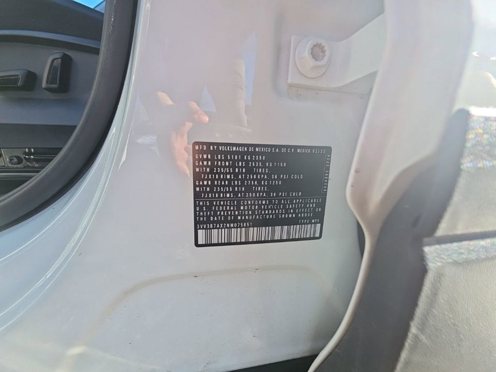 Certified 2022 Volkswagen Tiguan SE w/ Panoramic Sunroof Package image 27