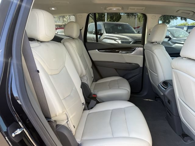 Used 2024 Cadillac XT6 Premium Luxury FWD image 31
