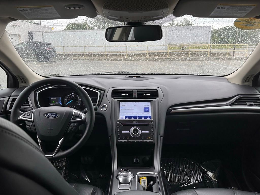 Certified 2019 Ford Fusion Energi Titanium FWD image 30