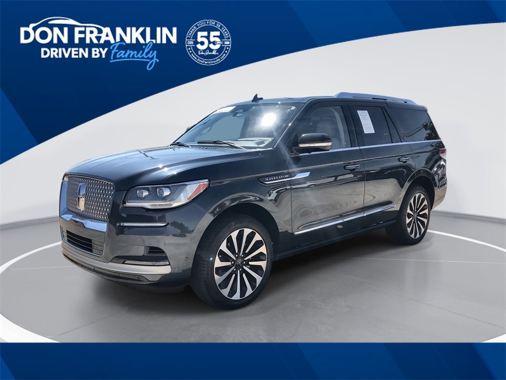 Used 2024 Lincoln Navigator Reserve video 1