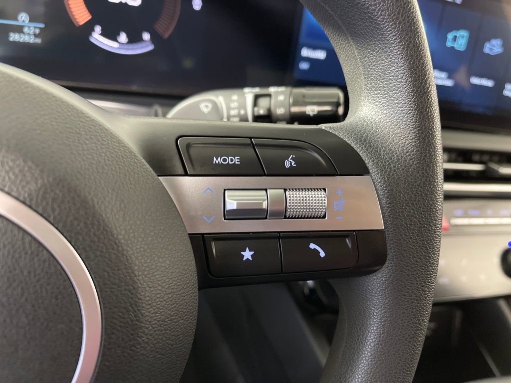 Certified 2025 Hyundai Tucson SEL image 29