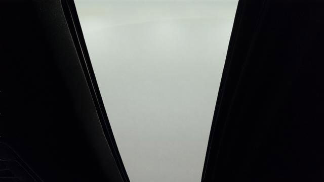 Used 2023 Chevrolet Silverado 1500 ZR2 w/ Technology Package image 34