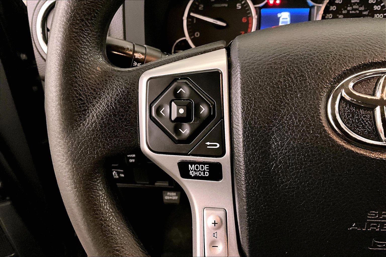 Used 2016 Toyota Tundra SR5 image 17
