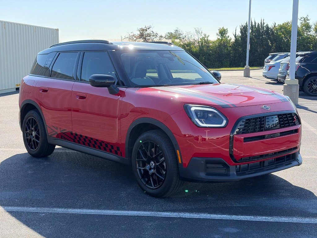 Used 2025 MINI Cooper Countryman S AWD/4WD image 3