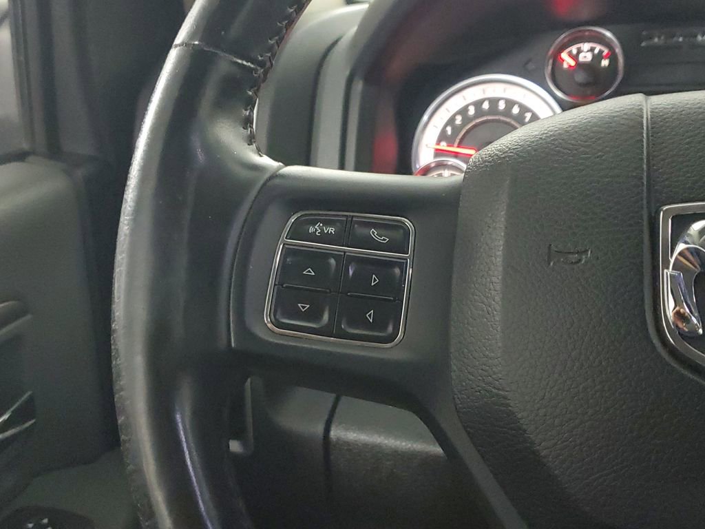 Used 2018 RAM 1500 SLT image 14