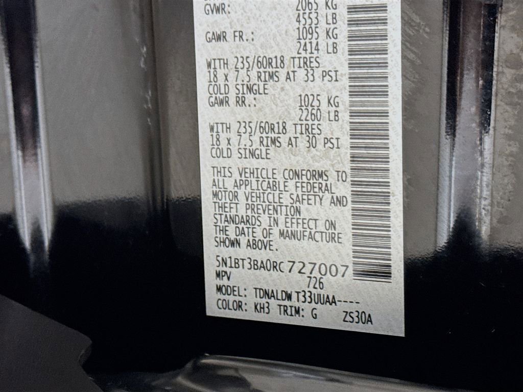Used 2024 Nissan Rogue SV w/ SV Premium Package FWD image 30