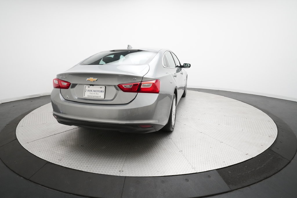 Used 2023 Chevrolet Malibu LT FWD image 13