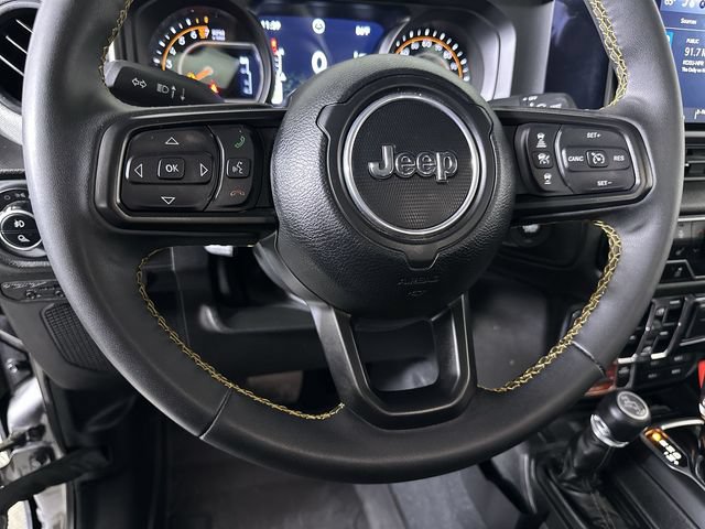 Used 2024 Jeep Gladiator Sport AWD/4WD image 11