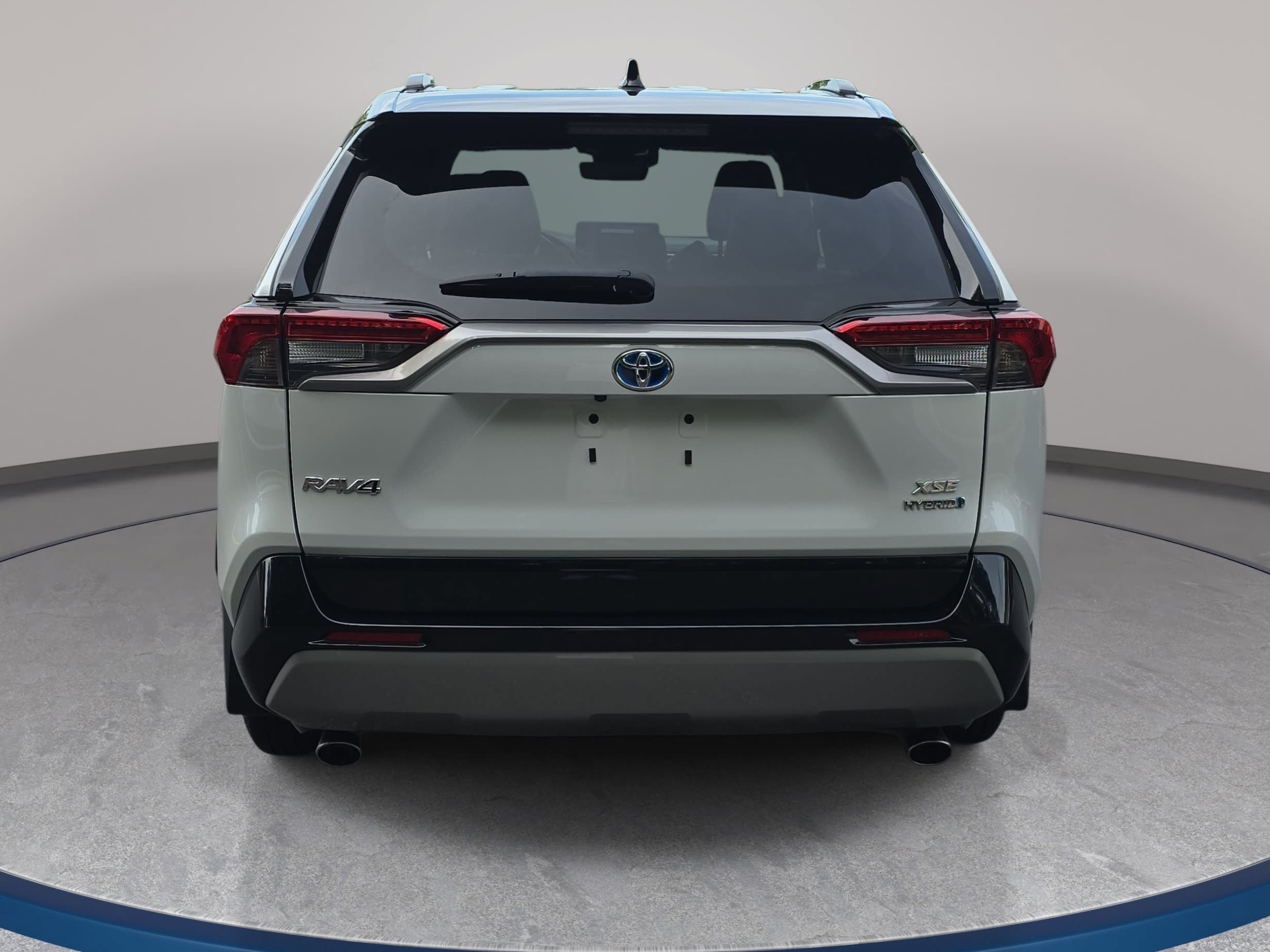 Used 2024 Toyota RAV4 XSE w/ Weather Package AWD/4WD image 6