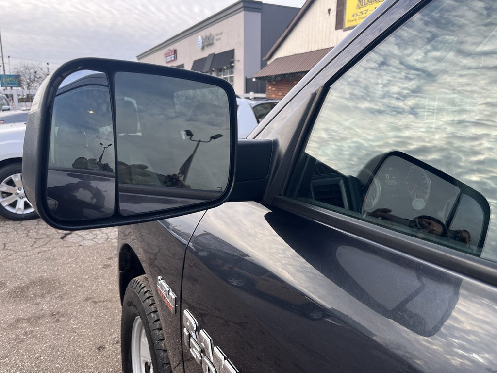 Used 2016 RAM 1500 Tradesman image 9