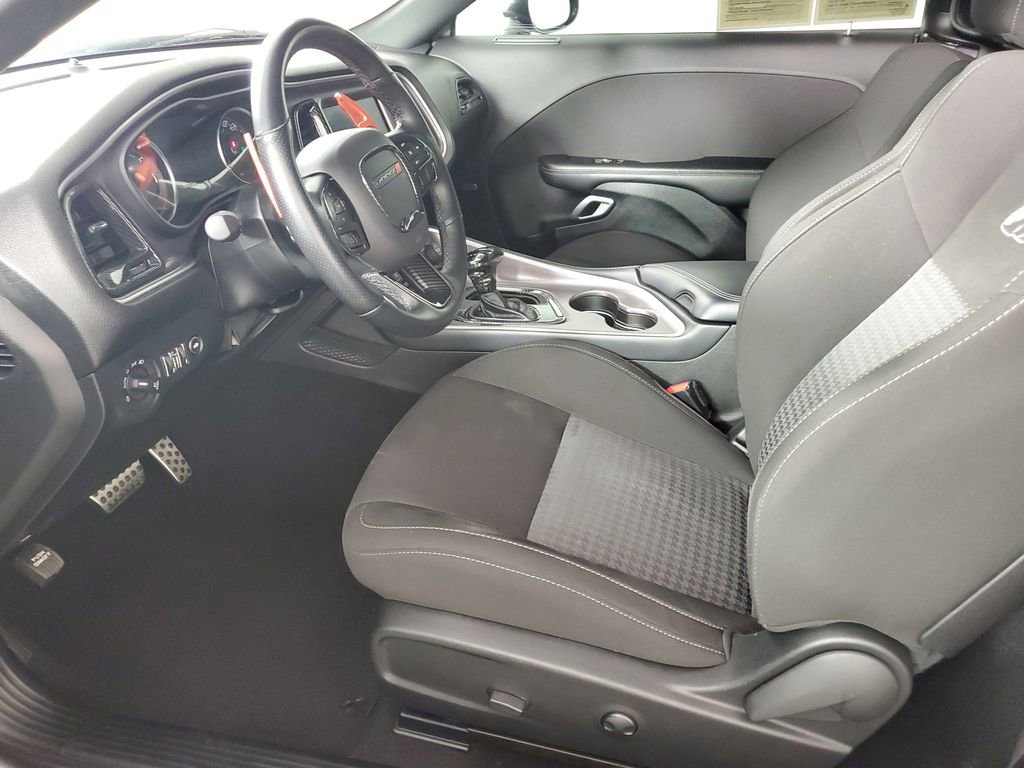 Used 2022 Dodge Challenger R/T Scat Pack image 11