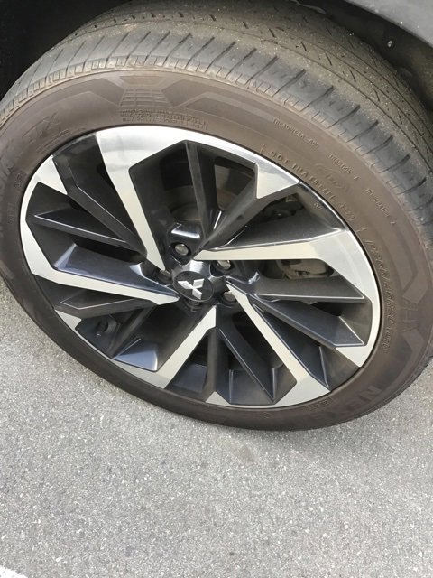 Used 2023 Mitsubishi Outlander SEL image 5