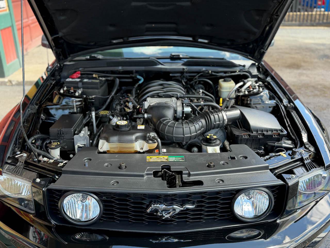 Used 2007 Ford Mustang GT RWD image 35