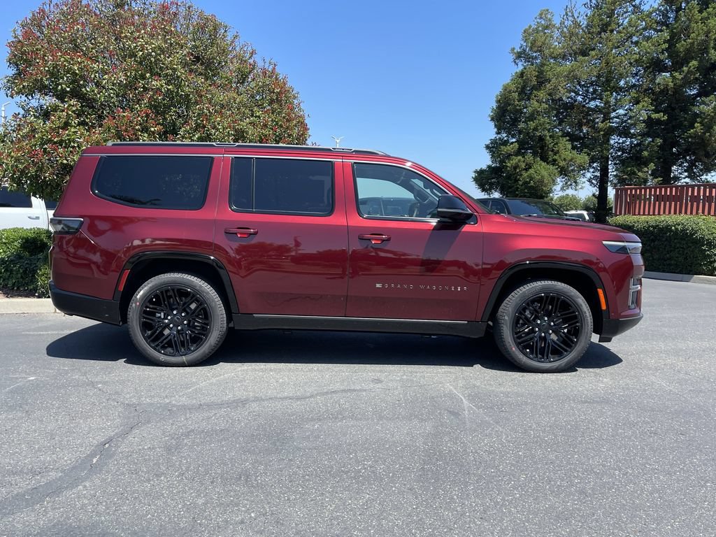 New 2026 Jeep Grand Wagoneer Limited AWD/4WD image 4