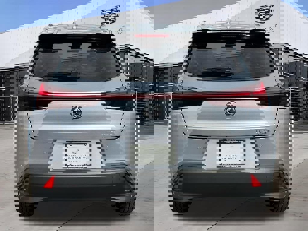 Used 2023 Lexus UX 250h FWD w/ Premium Package image 5