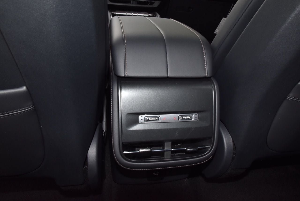 New 2026 Lincoln Nautilus Reserve w/ Jet Appearance Package AWD/4WD image 25