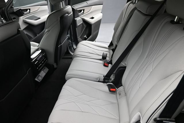 New 2026 Acura MDX w/ Advance Package AWD/4WD image 14