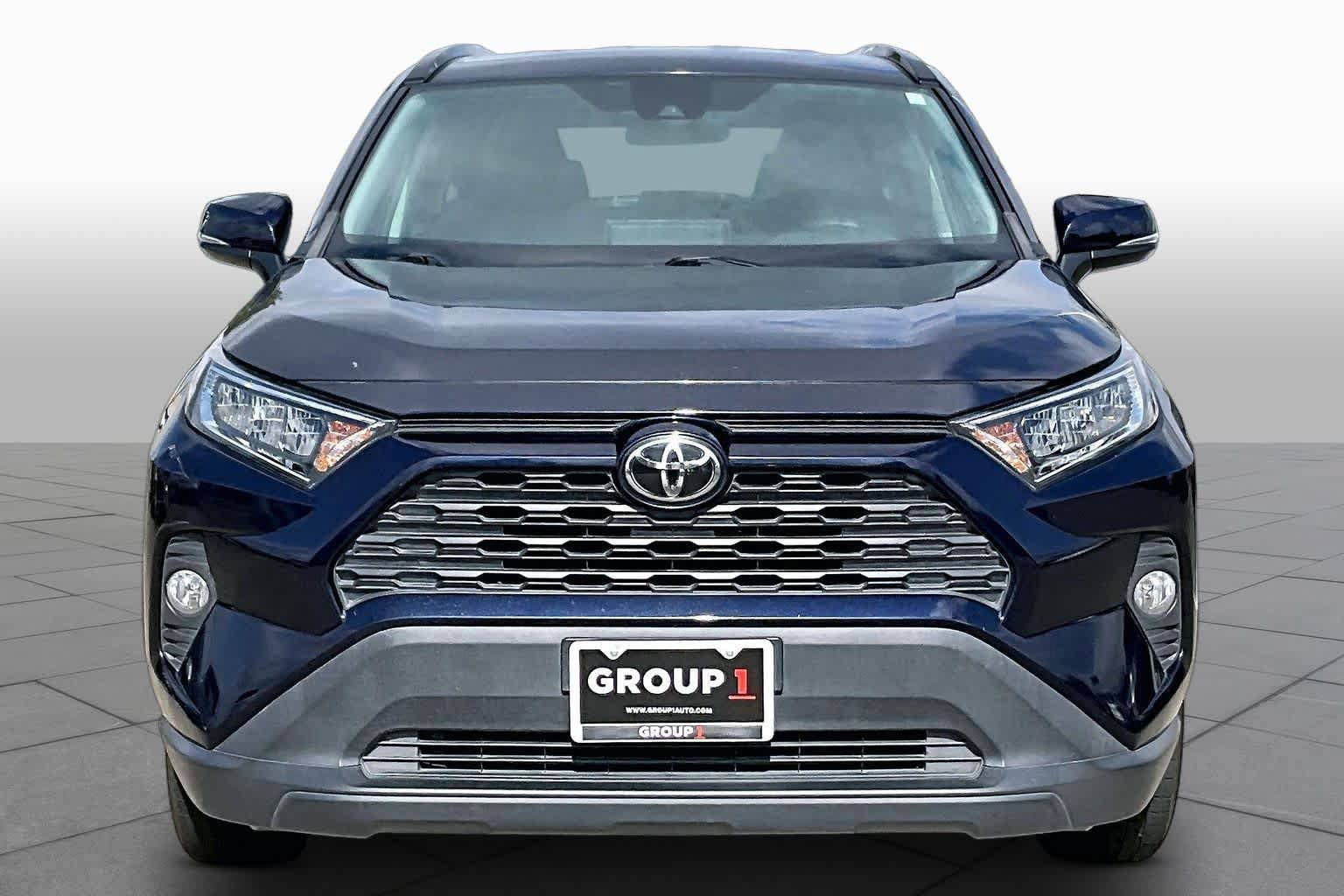 Used 2020 Toyota RAV4 XLE FWD image 4