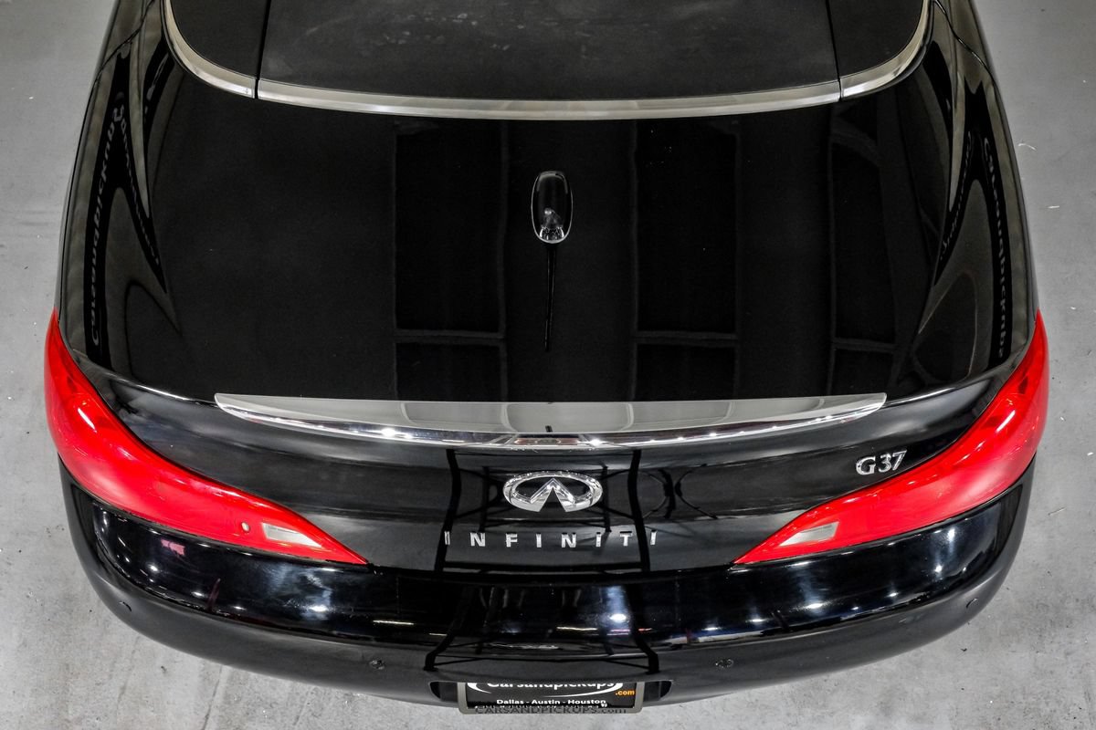 Used 2010 INFINITI G37 Convertible w/ Premium Pkg RWD image 40
