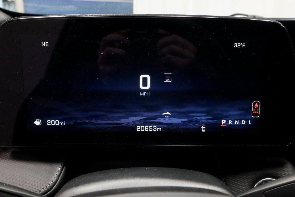 Used 2025 Chevrolet Equinox LT image 30