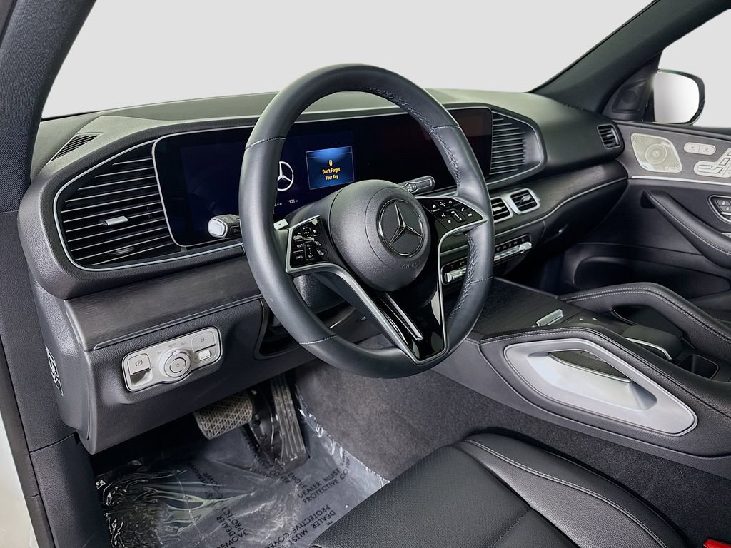 Used 2024 Mercedes-Benz GLE 350 GLE 350 w/ 3rd Row Seat Package image 9