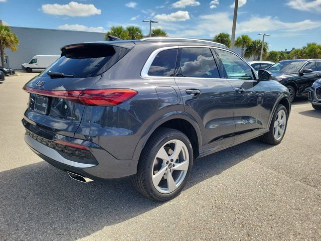 Certified 2025 Audi Q5 Premium w/ Premium Plus AWD/4WD image 7