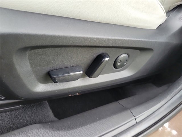 Used 2022 Mitsubishi Outlander SEL image 11
