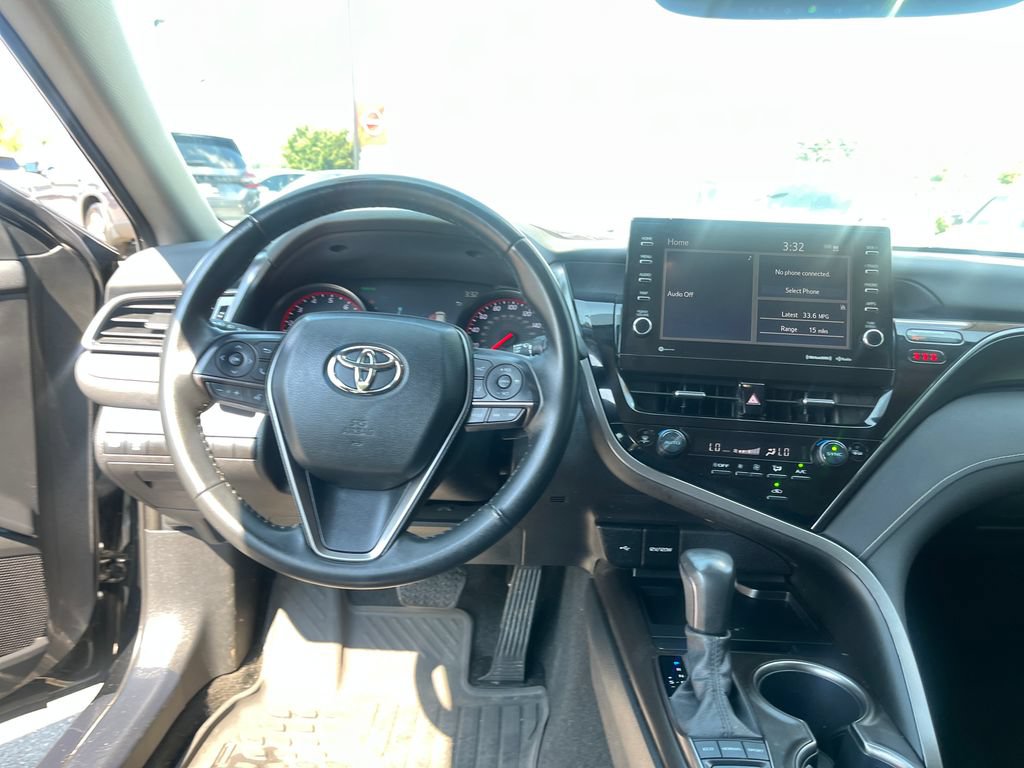 Used 2023 Toyota Camry XSE FWD image 22