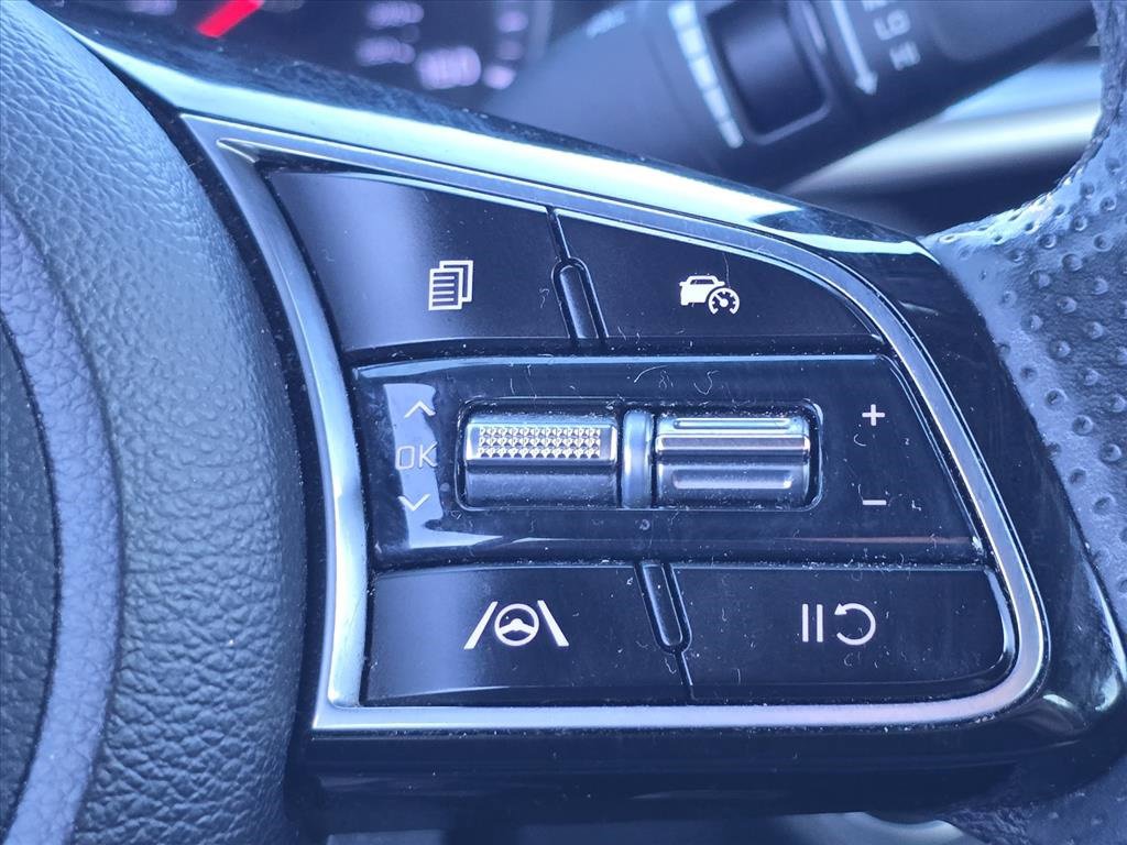 Used 2023 Kia Forte GT-Line image 21