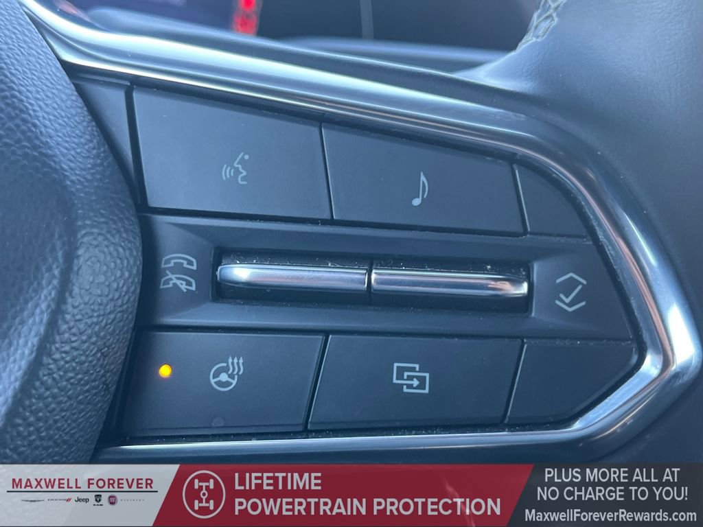 Used 2024 Chevrolet Traverse LT image 10