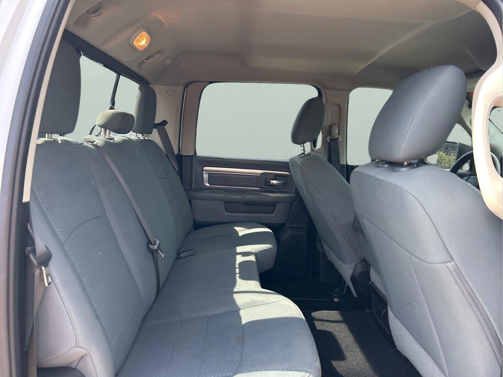 Used 2020 RAM 1500 Classic SLT RWD image 11