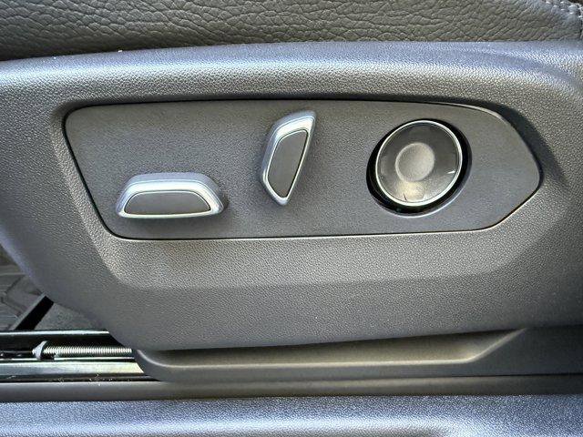 New 2026 GMC Yukon Denali w/ Sun & Power Step Package image 32