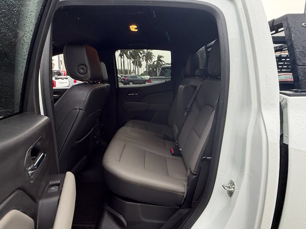 Certified 2024 Chevrolet Colorado ZR2 w/ ZR2 Convenience Package III AWD/4WD image 11