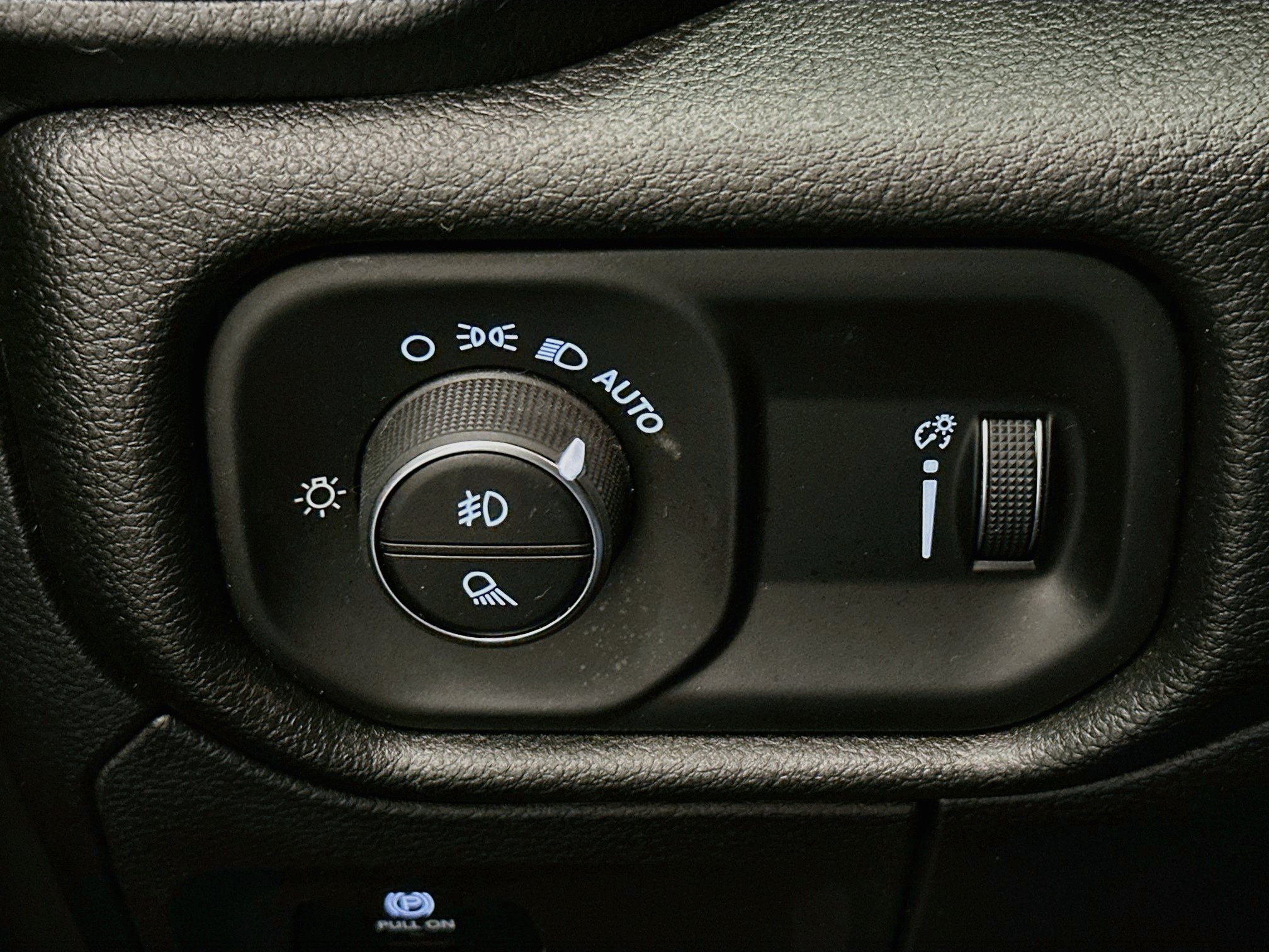 Used 2026 RAM 1500 Warlock AWD/4WD image 17
