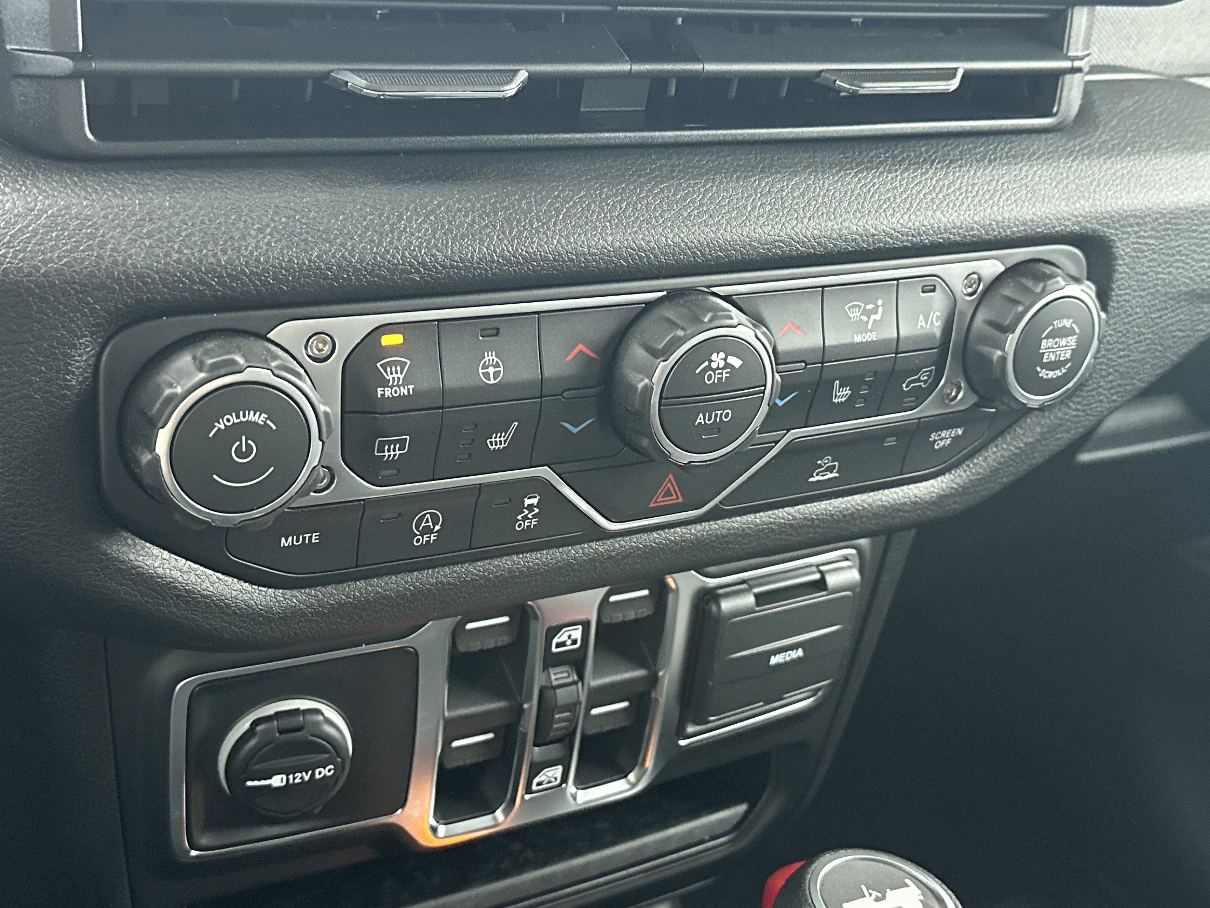 New 2026 Jeep Wrangler Sport S image 23