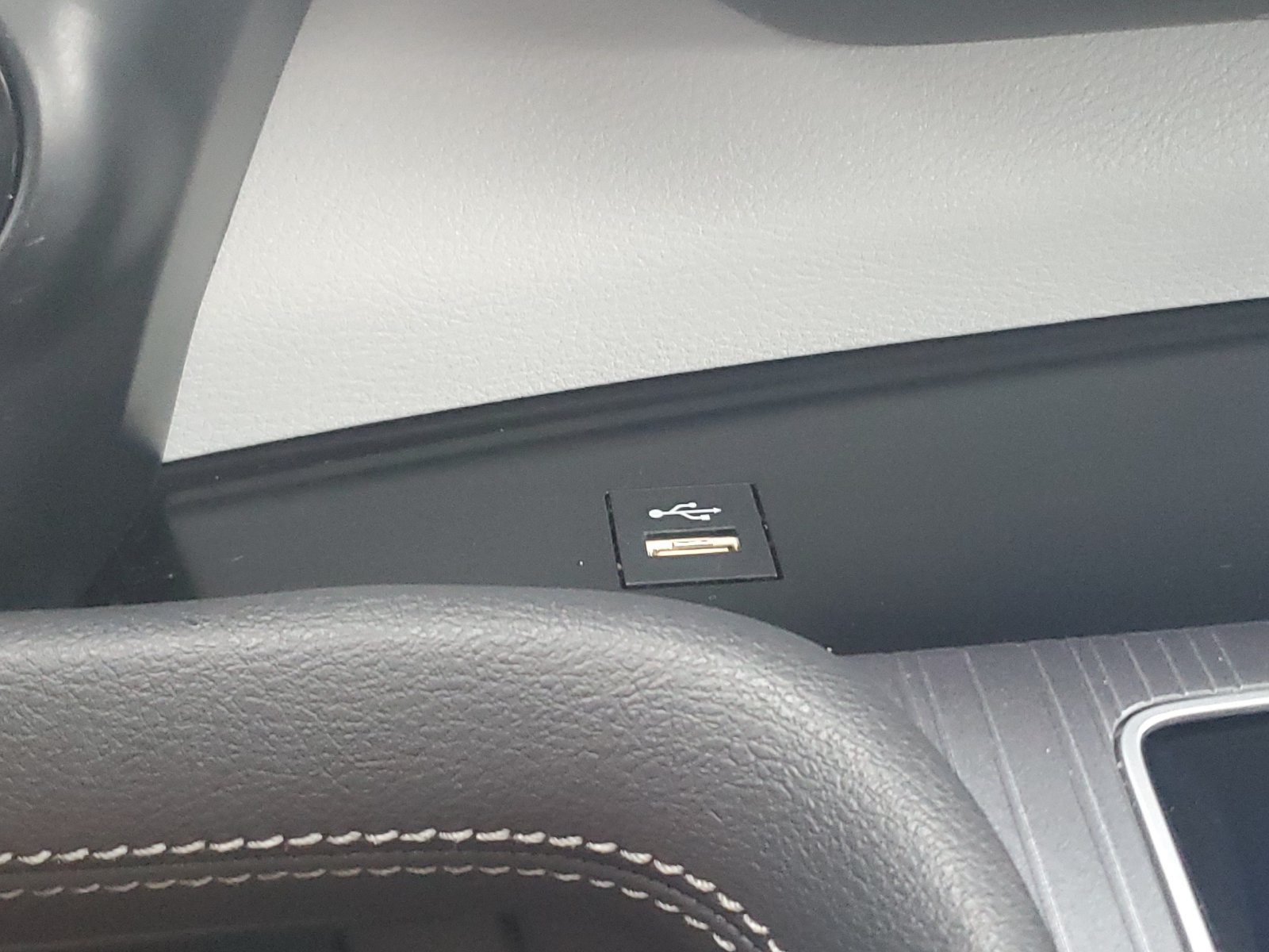 Certified 2025 Toyota Sienna XLE w/ XLE Plus Package AWD/4WD image 30