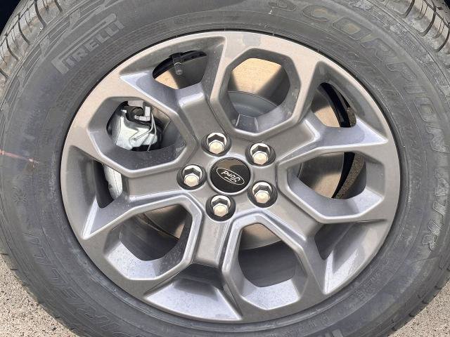 New 2026 Ford Maverick XLT w/ XLT Luxury Package image 3
