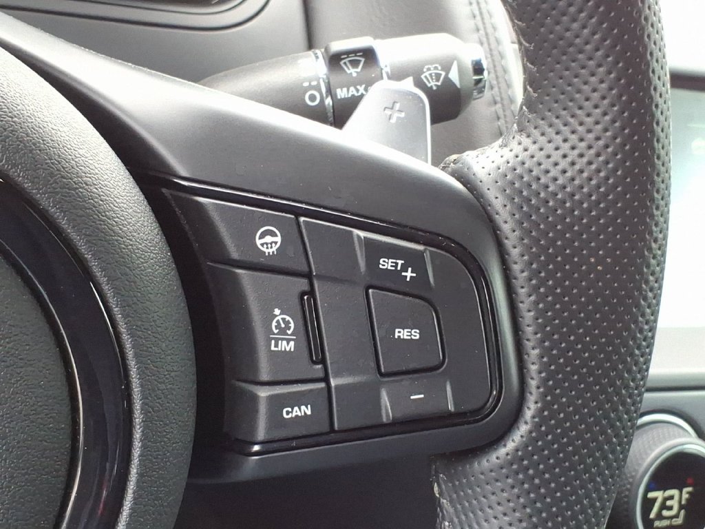 Used 2024 Jaguar F-TYPE R AWD/4WD image 19