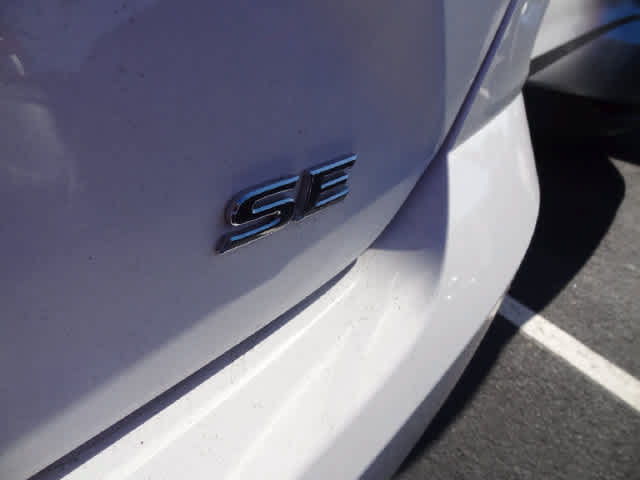 Used 2026 Toyota Camry SE AWD/4WD image 7