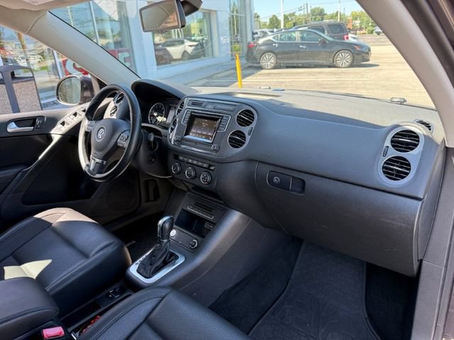 Used 2016 Volkswagen Tiguan S AWD/4WD image 21