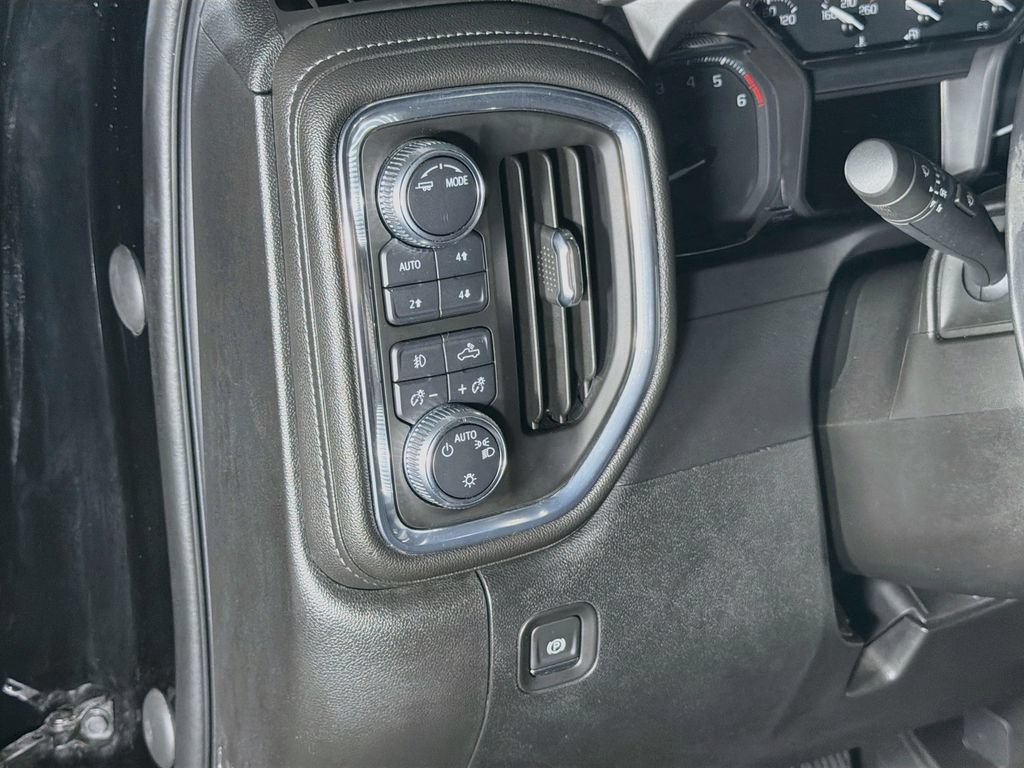 Used 2021 GMC Sierra 1500 Elevation w/ X31 Off-Road Package AWD/4WD image 10