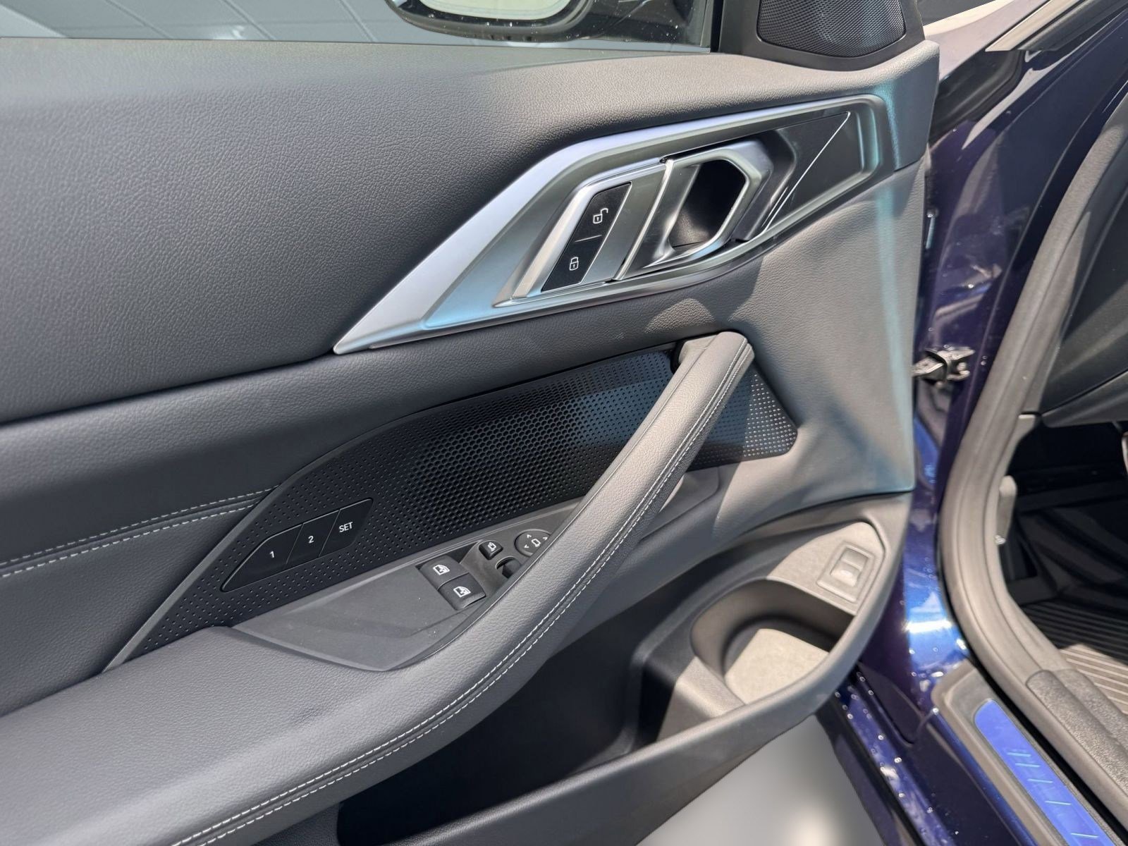 Used 2026 BMW 430i 430i w/ M Sport Package image 11