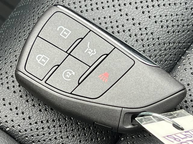 New 2027 Chevrolet Equinox RS w/ Safety and Technology Package AWD/4WD image 33