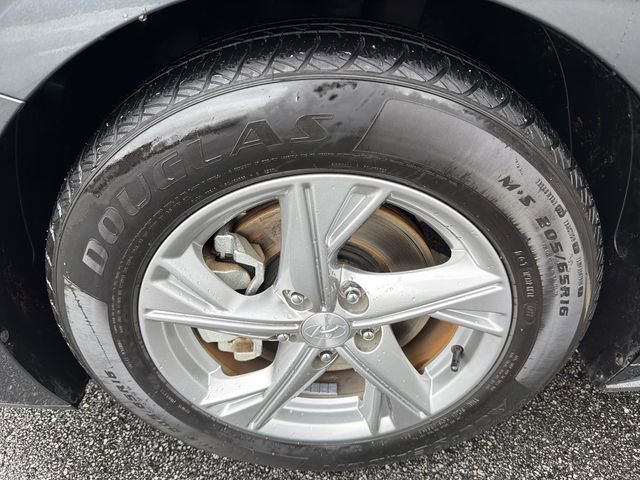 Used 2023 Hyundai Sonata SE image 11