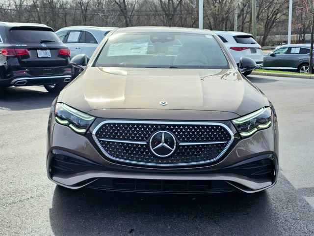 New 2026 Mercedes-Benz E 350 4MATIC Sedan image 3