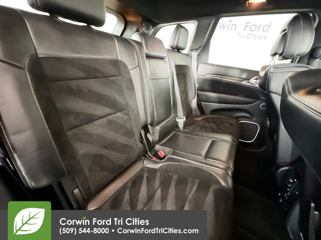 Used 2014 Jeep Grand Cherokee SRT8 w/ Luxury Group II AWD/4WD image 15
