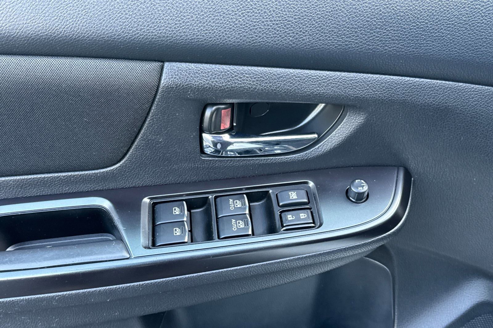 Used 2018 Subaru WRX image 11