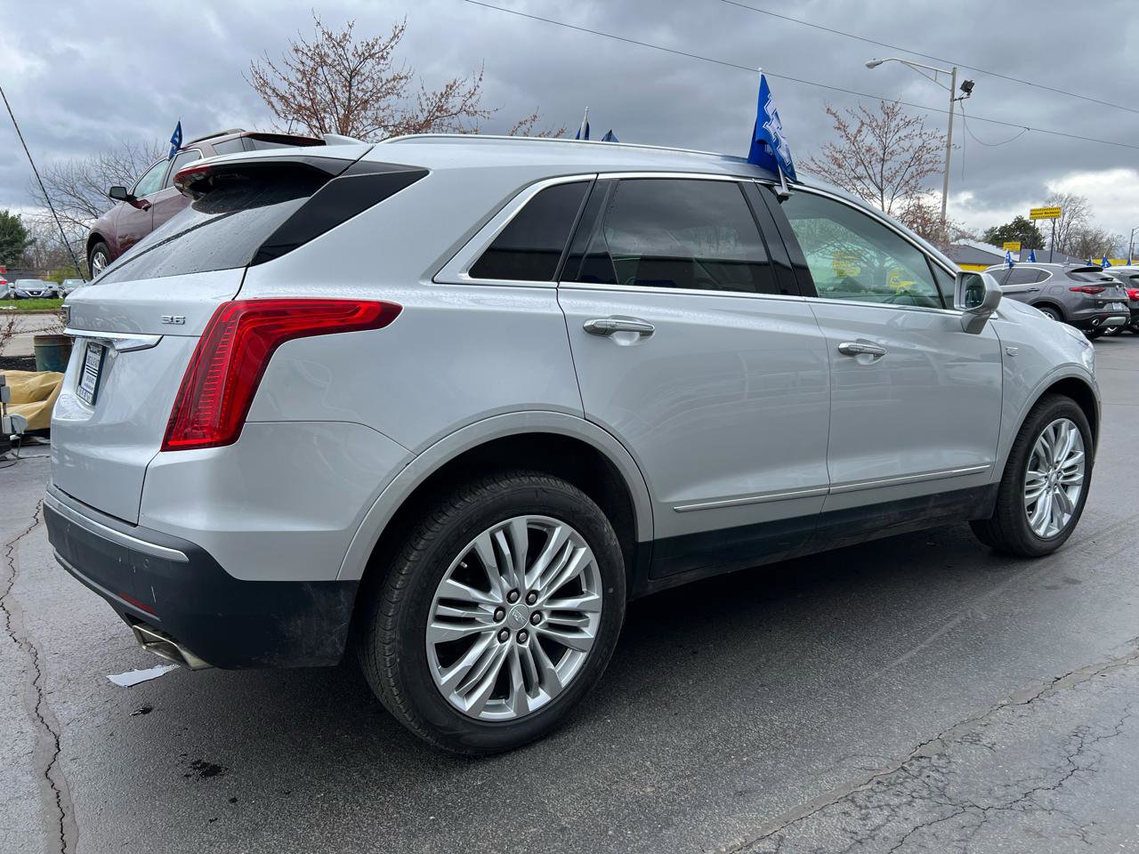 Used 2017 Cadillac XT5 Premium Luxury image 6