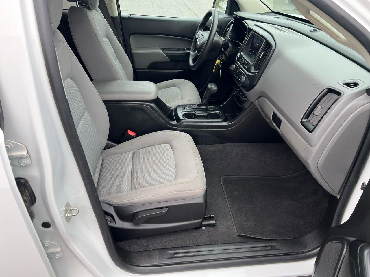 Used 2020 GMC Canyon 2WD Crew Cab w/ Convenience Package image 16