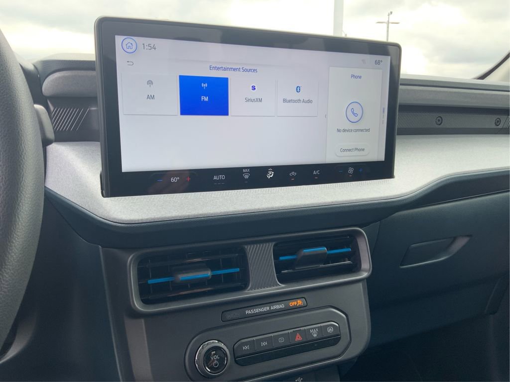 Used 2025 Ford Maverick XLT FWD image 16